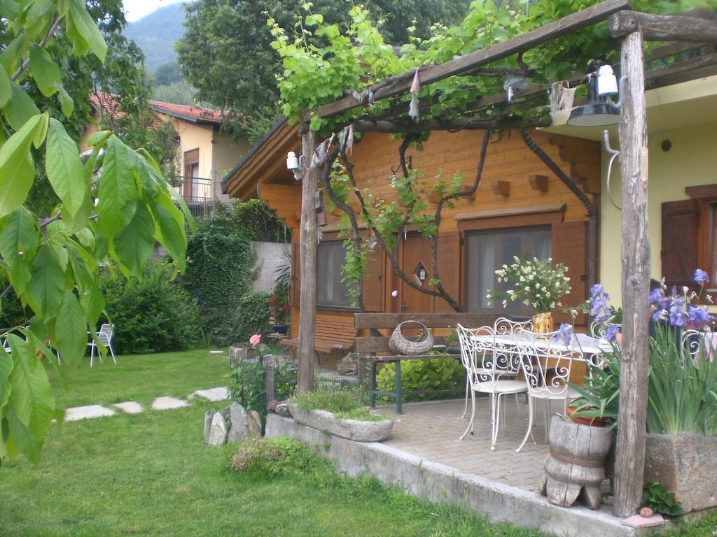 Pera Rionda Bed & Breakfast Caprie Exterior photo